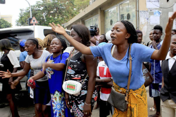 Protestos em Luanda: 